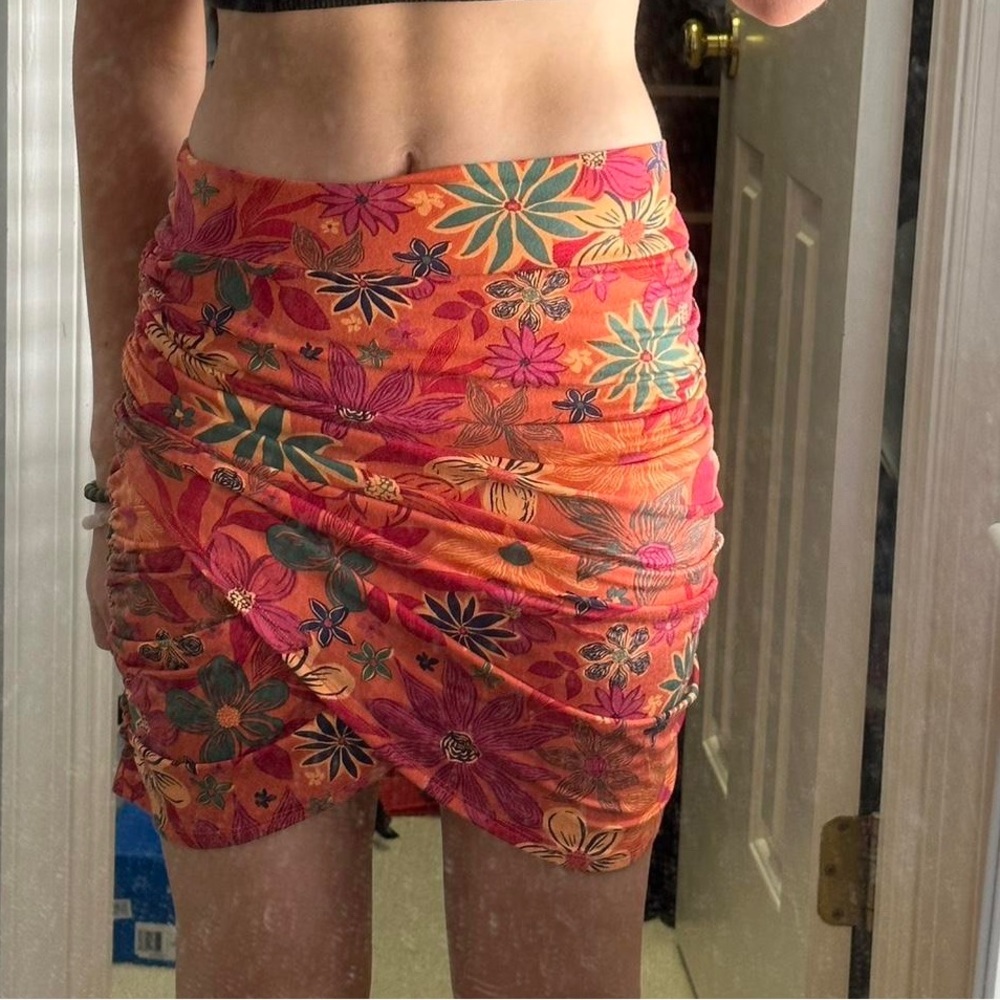 Free People Ruched Floral Faux Wrap Skirt - Large - Picture 8 of 8